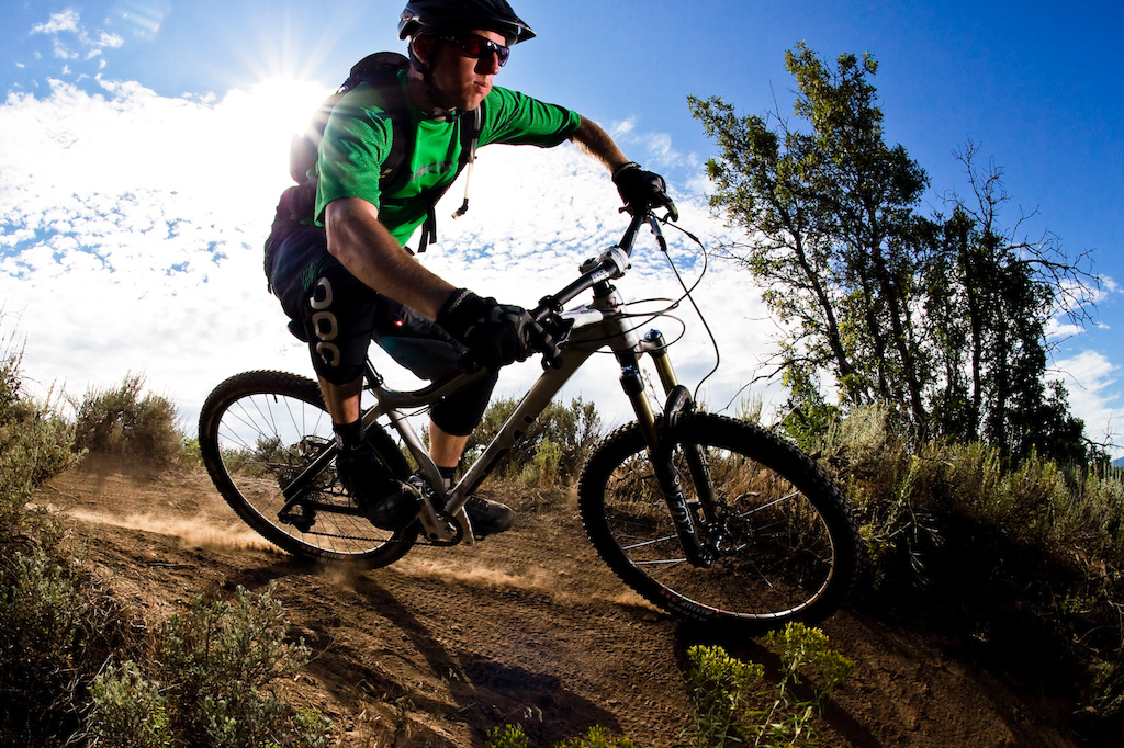 Jon rides the 2013 Diamondback Mason AM 29 hardtail