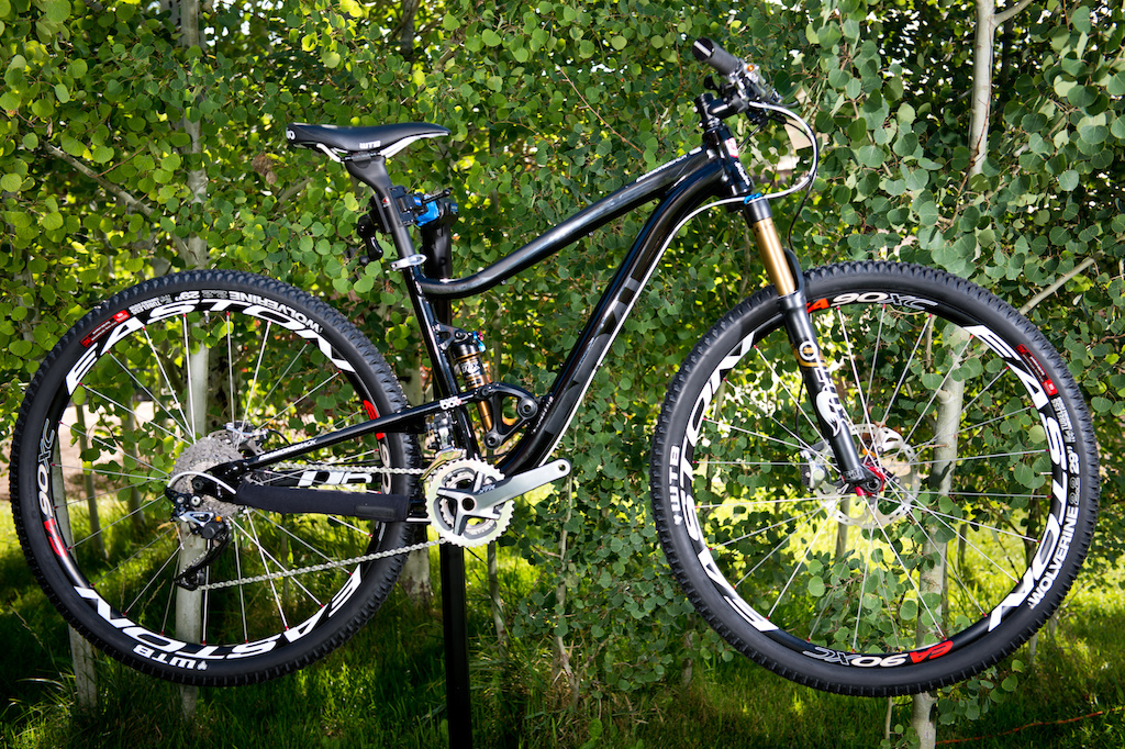 2013 Diamondback Sortie Black 29 er