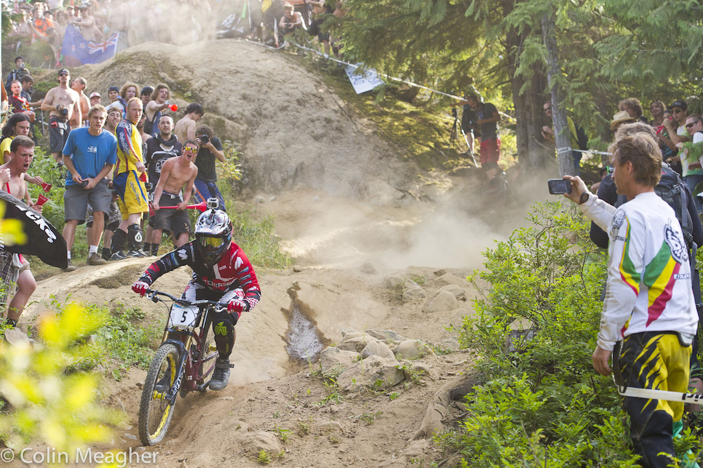 Sick Mick rallying into the blown out dust chute below Heckler s Rock.