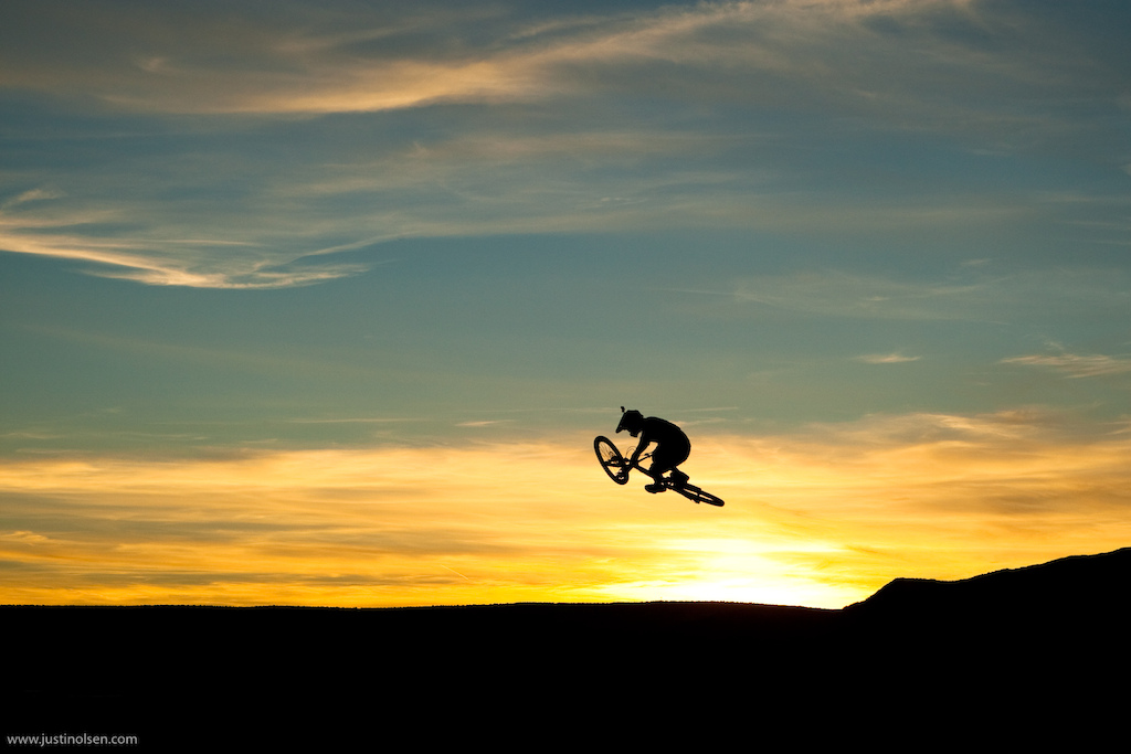 Can t go wrong with the sunset silhouette shot