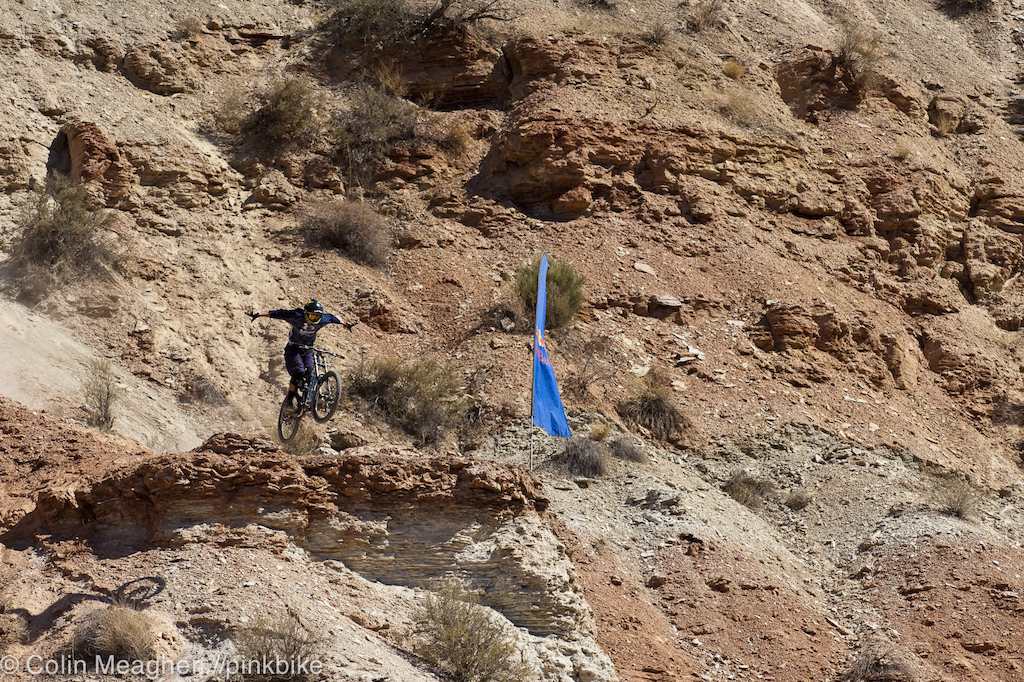 Sorge throwing a bit of style into his second run.