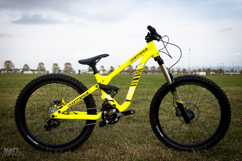 Commencal 2013