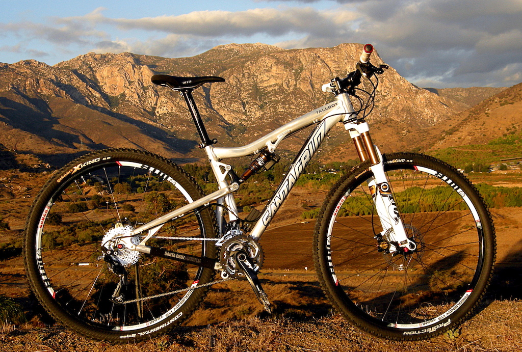Santa Cruz Tall Boy set up with Fox iCD electronic suspension