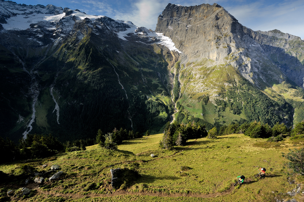 Flowy trails with a pretty nice backdrop.