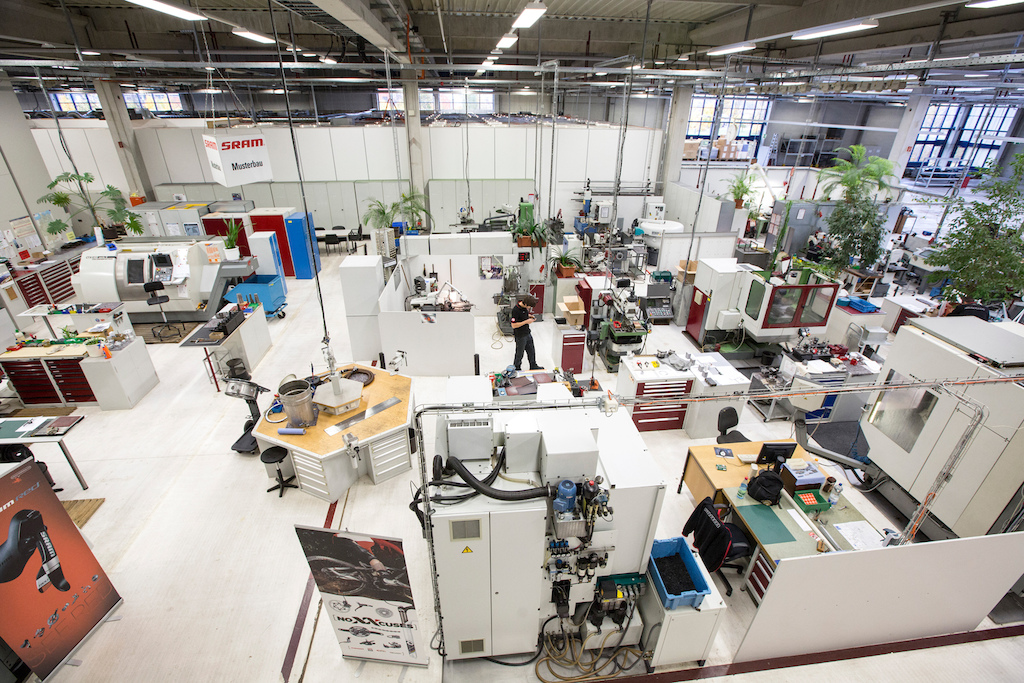SRAM XX1 at their DTC facility in Schweinfurt Germany. Photo by Sebastian Schieck.