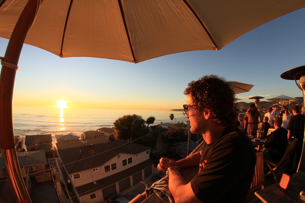 Sun Sets