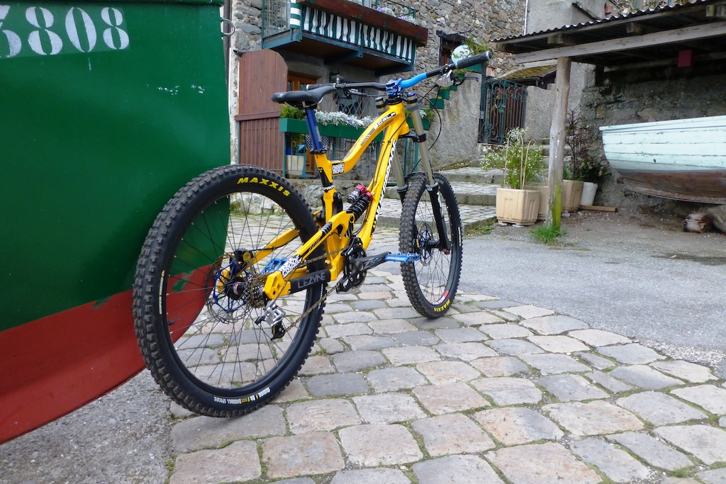 http://gp1.pinkbike.org/p5pb9499441/p5pb9499441.jpg
