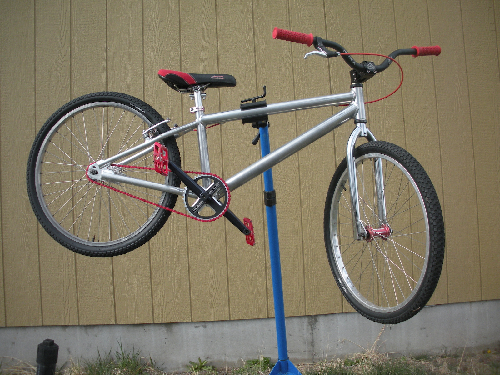 Diamondback 24"